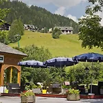 Genusshotel Almrausch Отель Бад Кляйнкирххайм