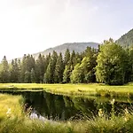 Отель Genusshotel Almrausch 4*
