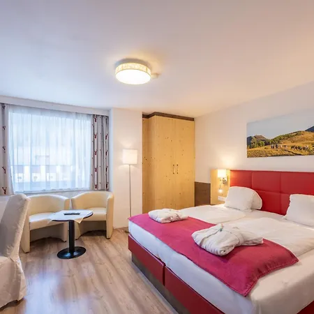 Genusshotel Almrausch Szálloda 4*