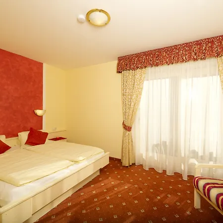 Genusshotel Almrausch 4*