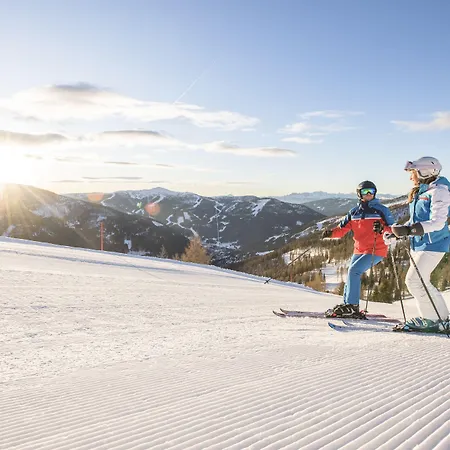 Genusshotel Almrausch Hotel 4*