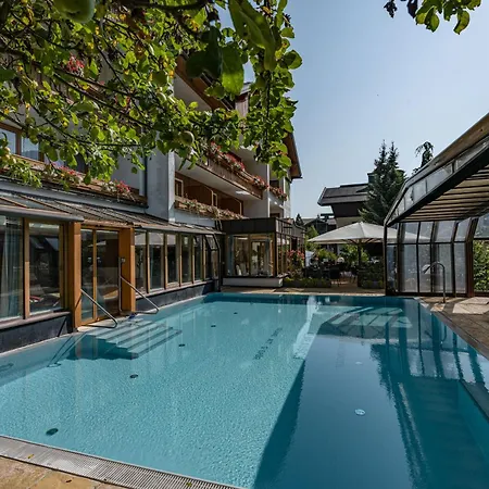 Genusshotel Almrausch Hotel