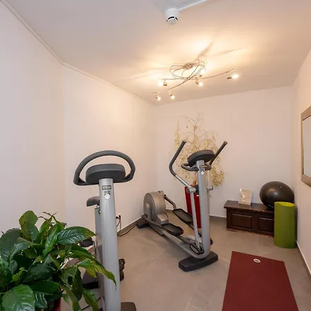 Genusshotel Almrausch Бад Кляйнкирххайм