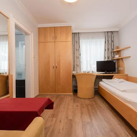 Genusshotel Almrausch Hotel Bad Kleinkirchheim