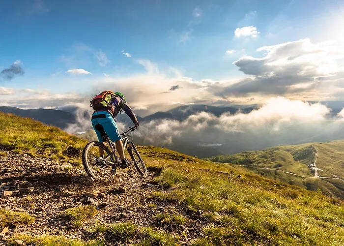 Genusshotel Almrausch فندق باد كلينكيرشهايم