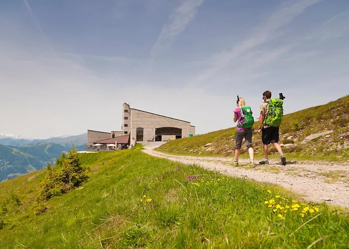 Genusshotel Almrausch باد كلينكيرشهايم